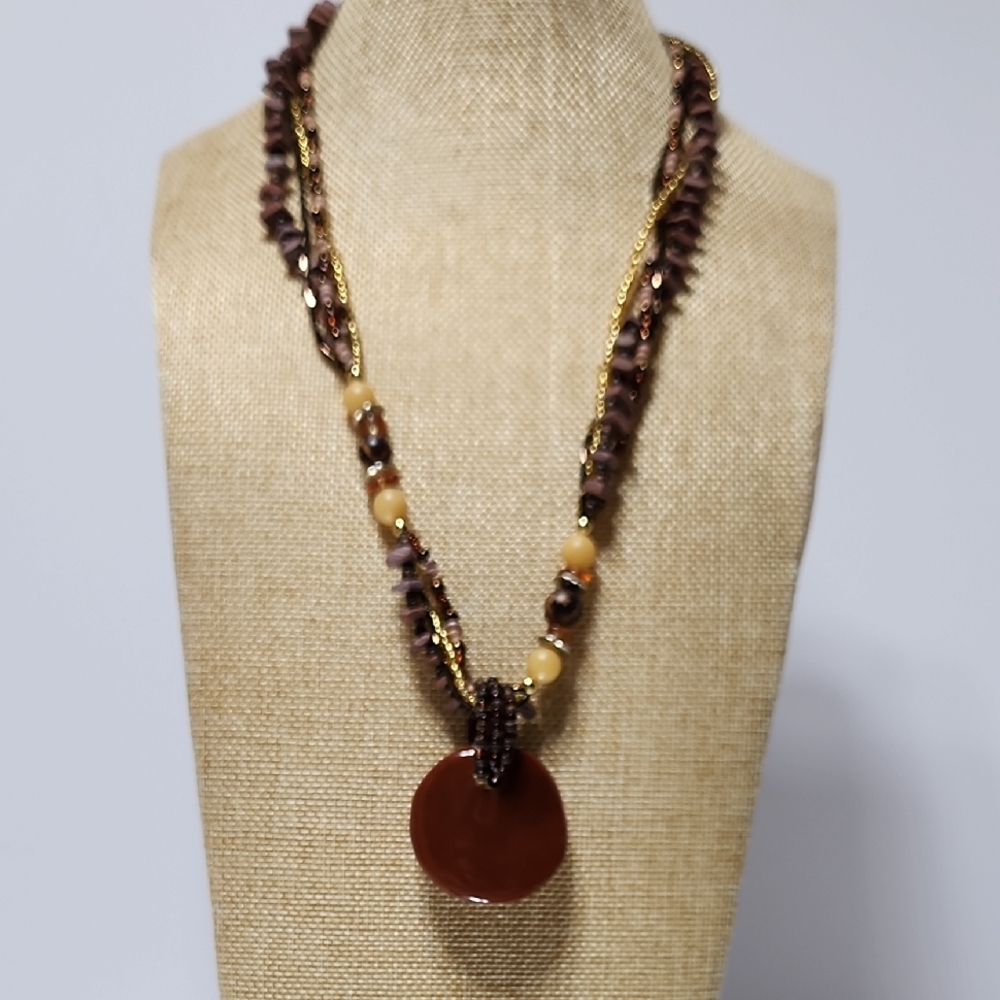 Elegant Brown and Gold Necklace